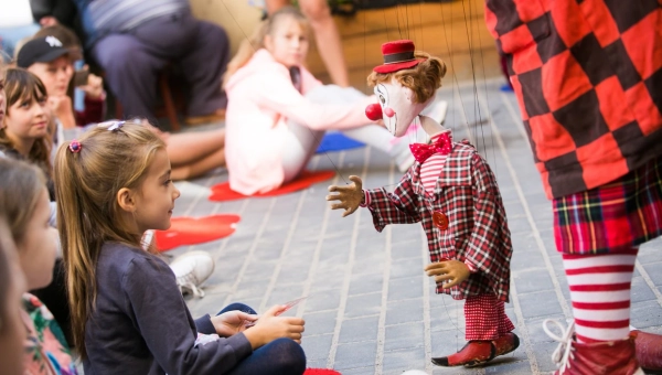 Małe lekcje, wielkie znaczenie – Psychoterapia dzieci i młodzieży w Ełku i Białymstoku